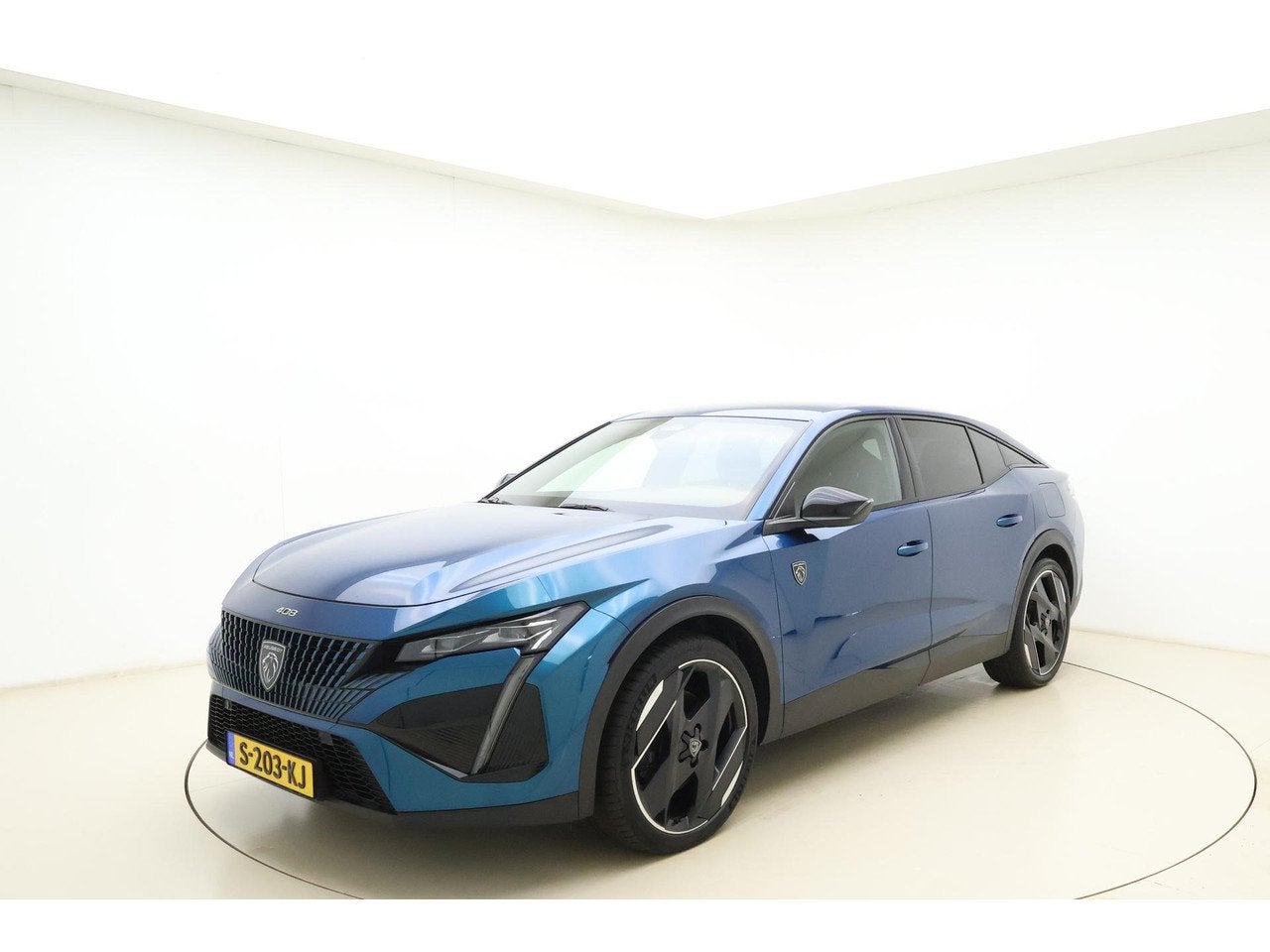 Peugeot 408 1.6 Hybrid GT | Elektr. achterklep | AGR Comfort, Auto's, Gebruikt, 4 cilinders, Blauw, Alcantara