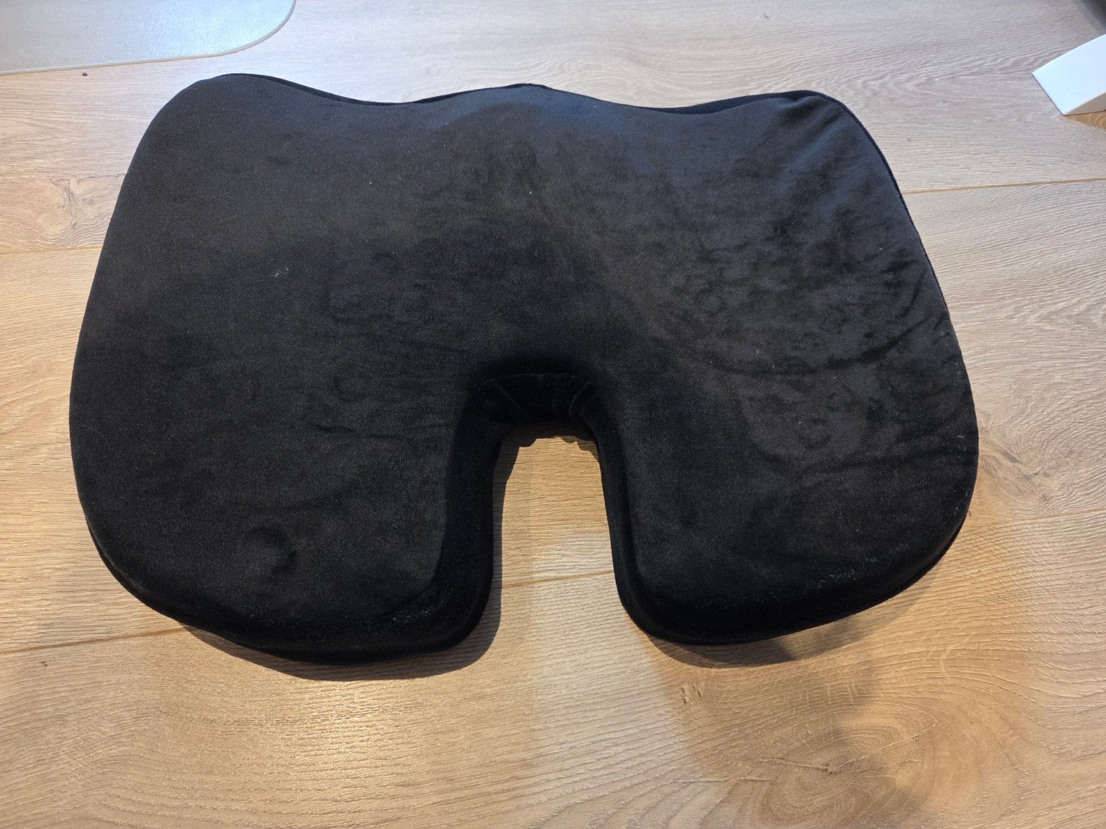 Stuit/wig kussen met traagschuim, Ophalen, Zo goed als nieuw