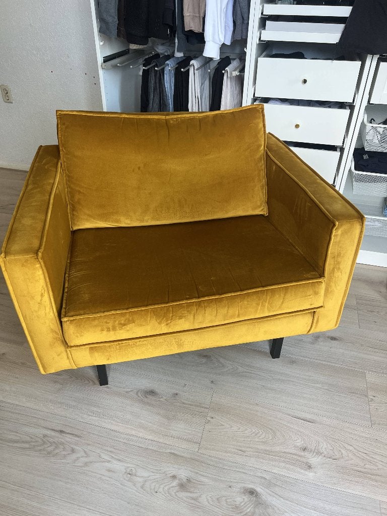 Gele fluwelen fauteuil met bijbehorende kruk, Ophalen, Eenpersoons, Modern, Comfortabel, Fluwelen, 75 tot 100 cm