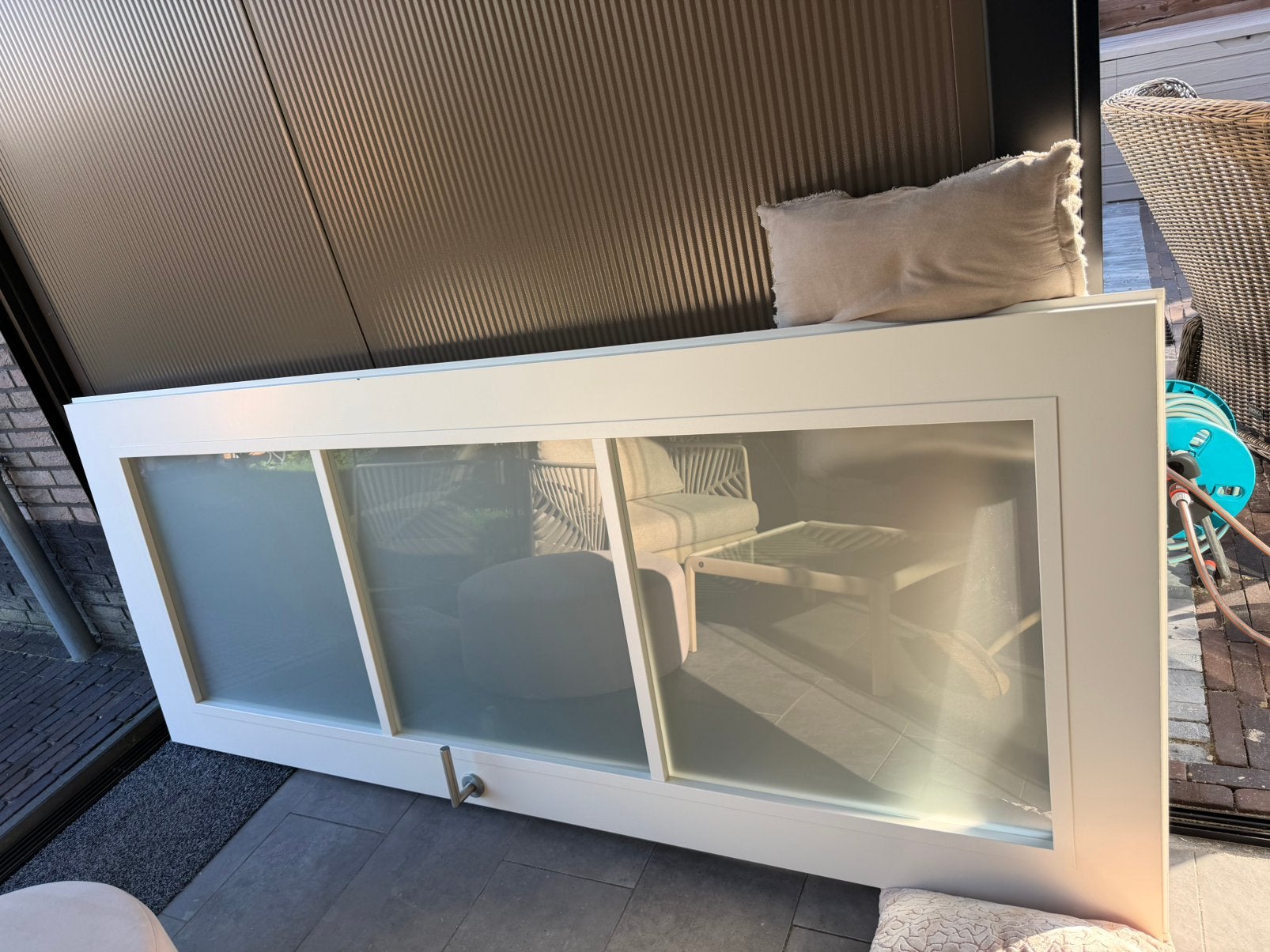 Opdekdeur Svedex 231x93 cm wit met satijnglas rechtsdraaiend, Doe-het-zelf en Verbouw, Ophalen, Zo goed als nieuw, Binnendeur