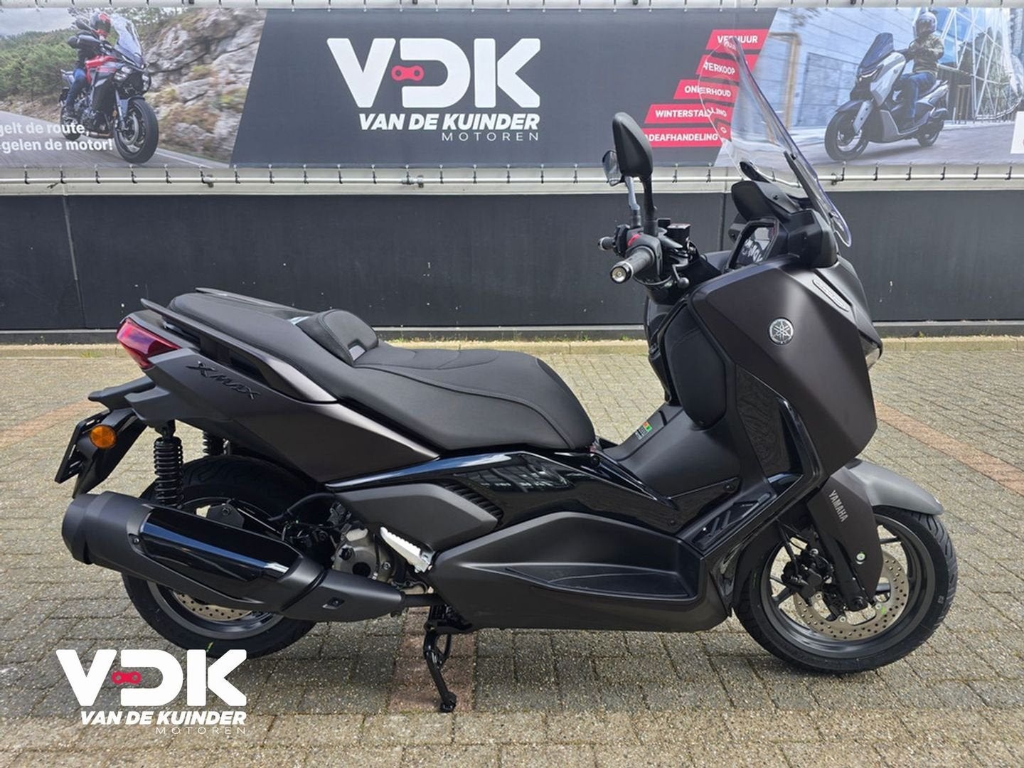 Yamaha XMAX 300 TECHMAX+ (bj 2026), Motoren, 299 cc, Scooter, Bedrijf, Onbekend