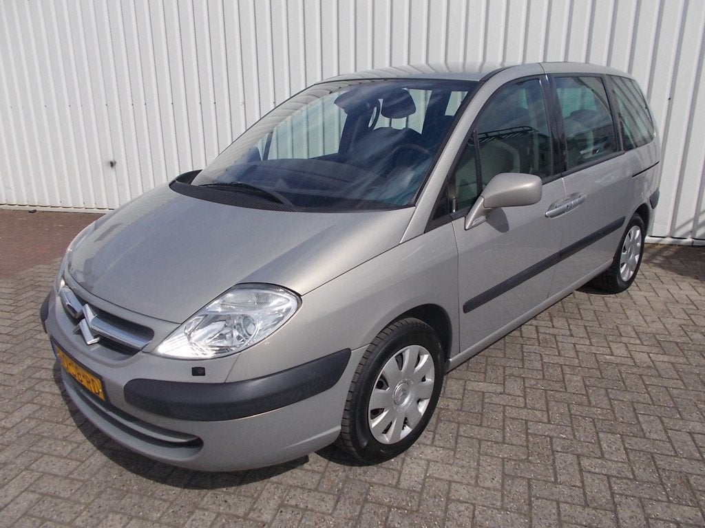 Citroën C8 2.2-16V Ligne Ambiance Suite 7 Pers. ( APK KEURI, Auto's, Voorwielaandrijving, Gebruikt, 4 cilinders, Beige