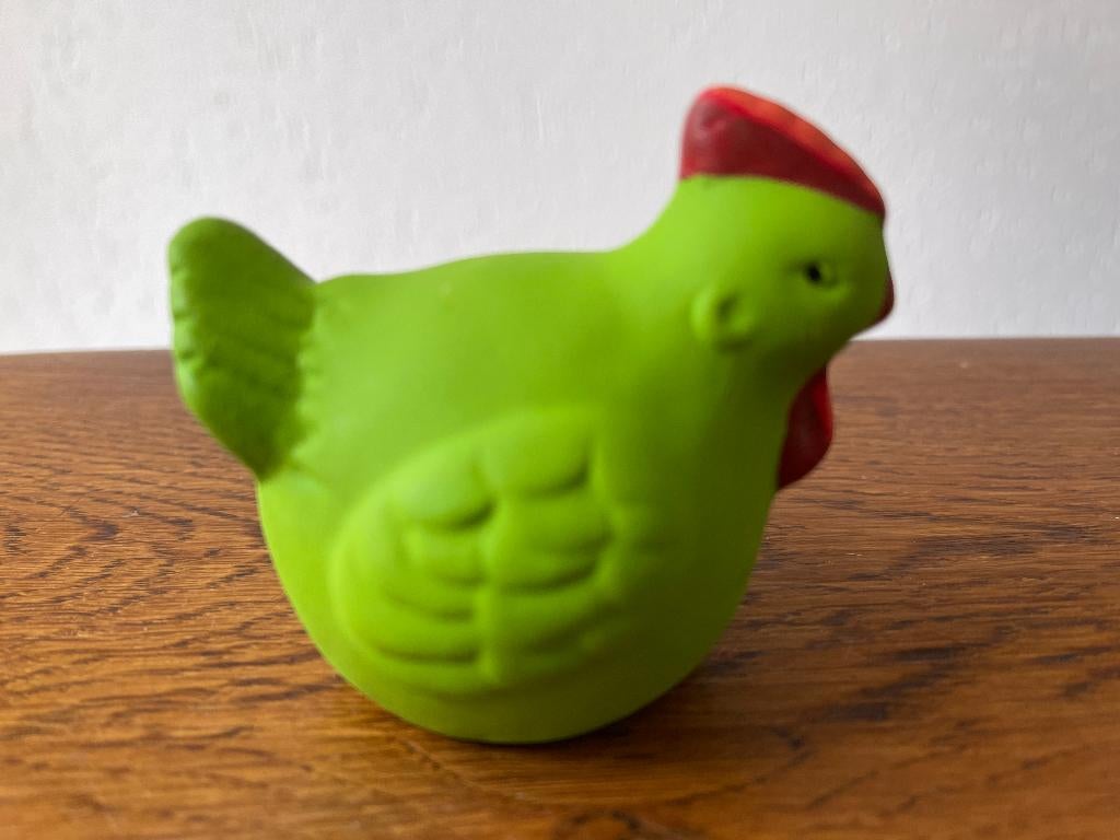 "Kip van Keramiek" Kleur: Groen Nieuw, Diversen, Pasen, Ophalen of Verzenden, Nieuw