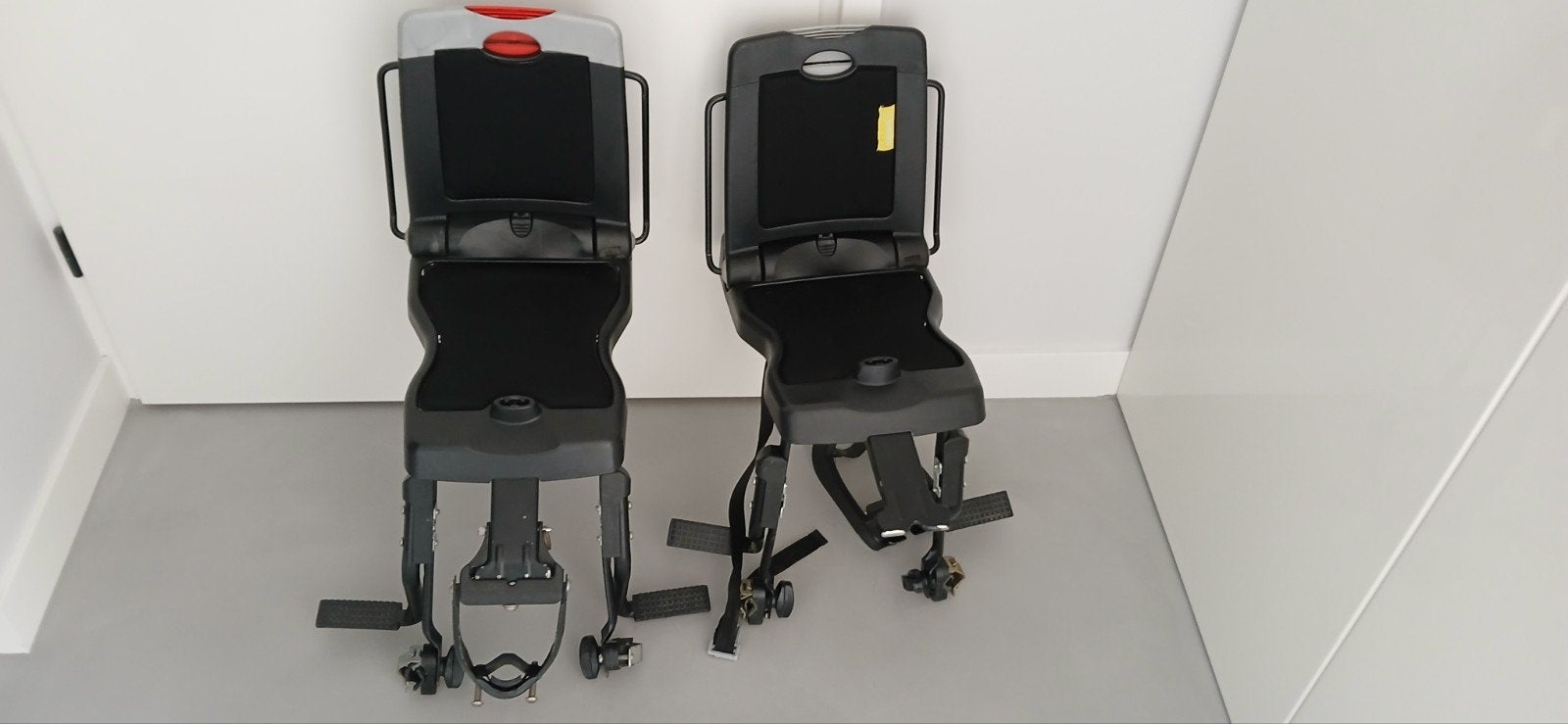 2x Bobike junior fietsstoeltje 22-35 kg <10 jaar izgs, Fietsen en Brommers, Fietsaccessoires | Fietsstoeltjes, Ophalen, Achterzitje