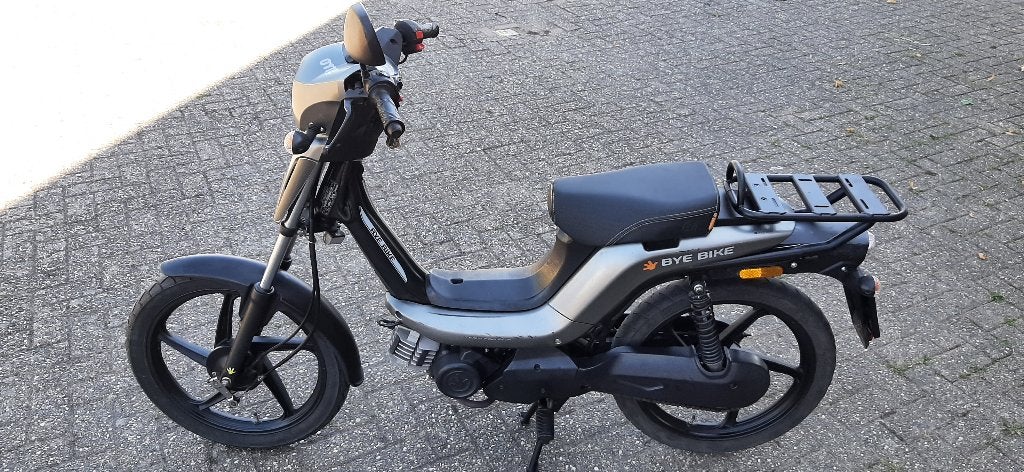 Bye Bike One, 25 km/h, 2 Takt uit 2017, Gebruikt, Benzine, Ophalen, Overige merken