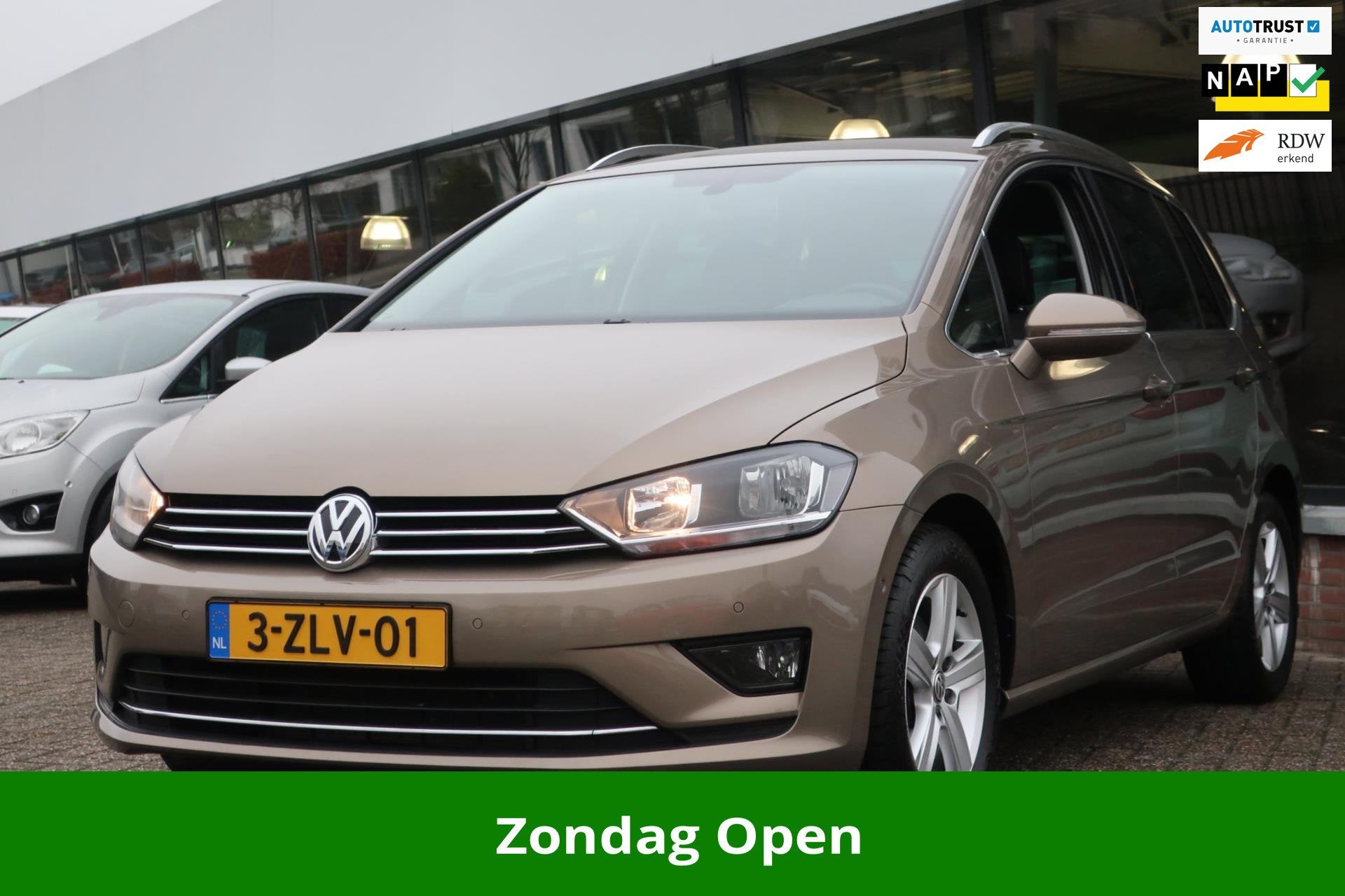 Volkswagen Golf Sportsvan 1.4 TSI Highline 2e EIG_ECC_CRUIS_, Auto's, Dealer onderhouden, 125 pk, Gebruikt, Euro 6