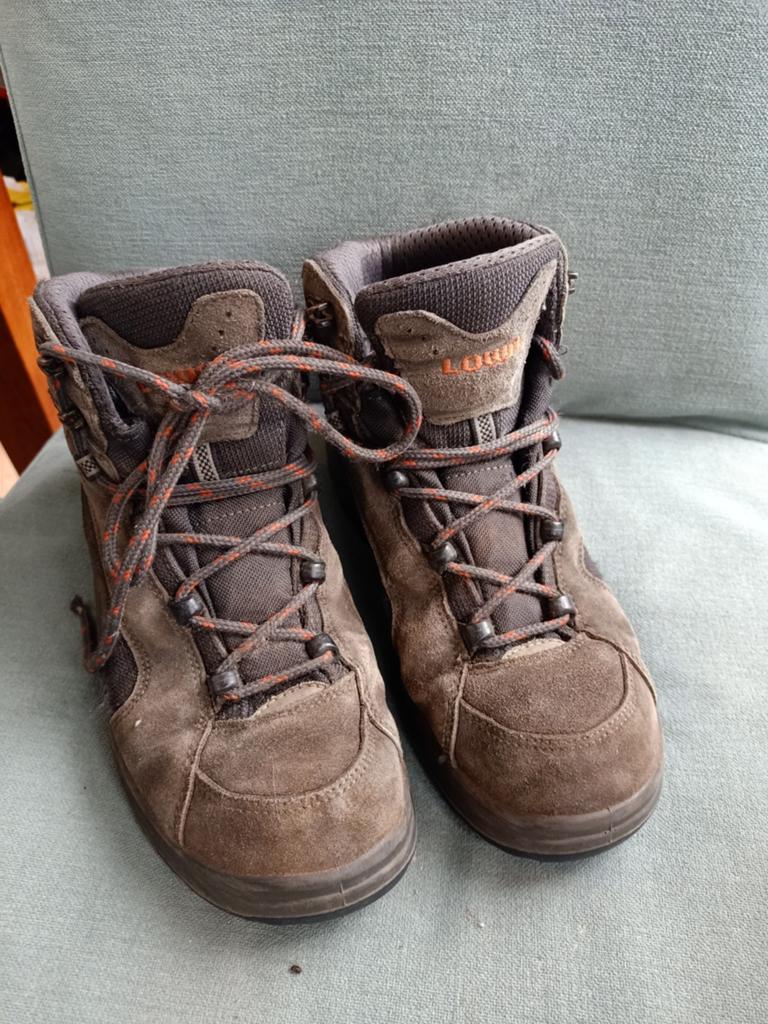 Lowa bergschoenen, Gebruikt, Lowa, Jongen of Meisje, Overige typen