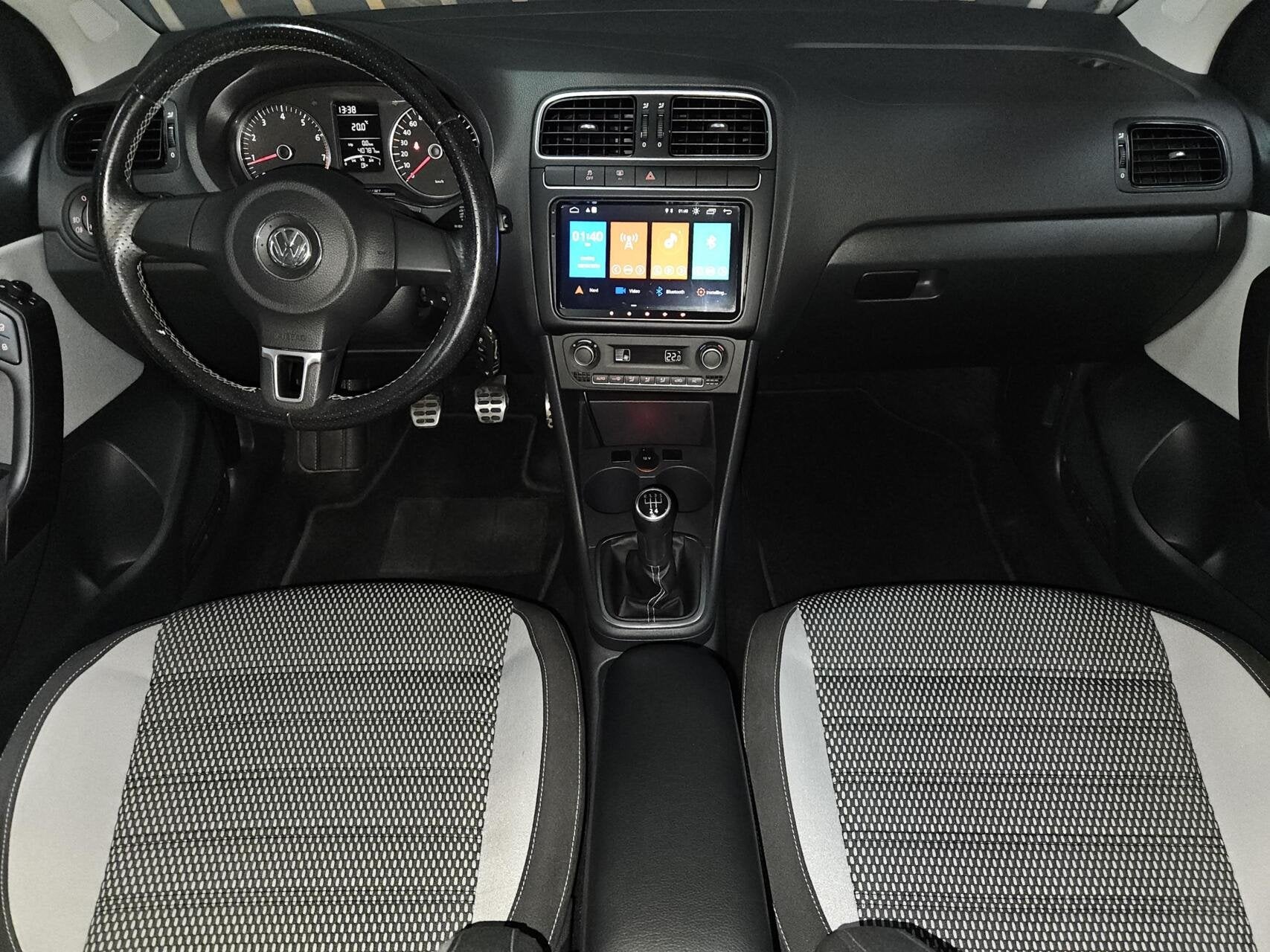 VW Cross Polo 1.4-16V|Trekhaak|Cruise|Touchscreen|Nette auto, Auto's, Voorwielaandrijving, 86 pk, 4 cilinders, Origineel Nederlands