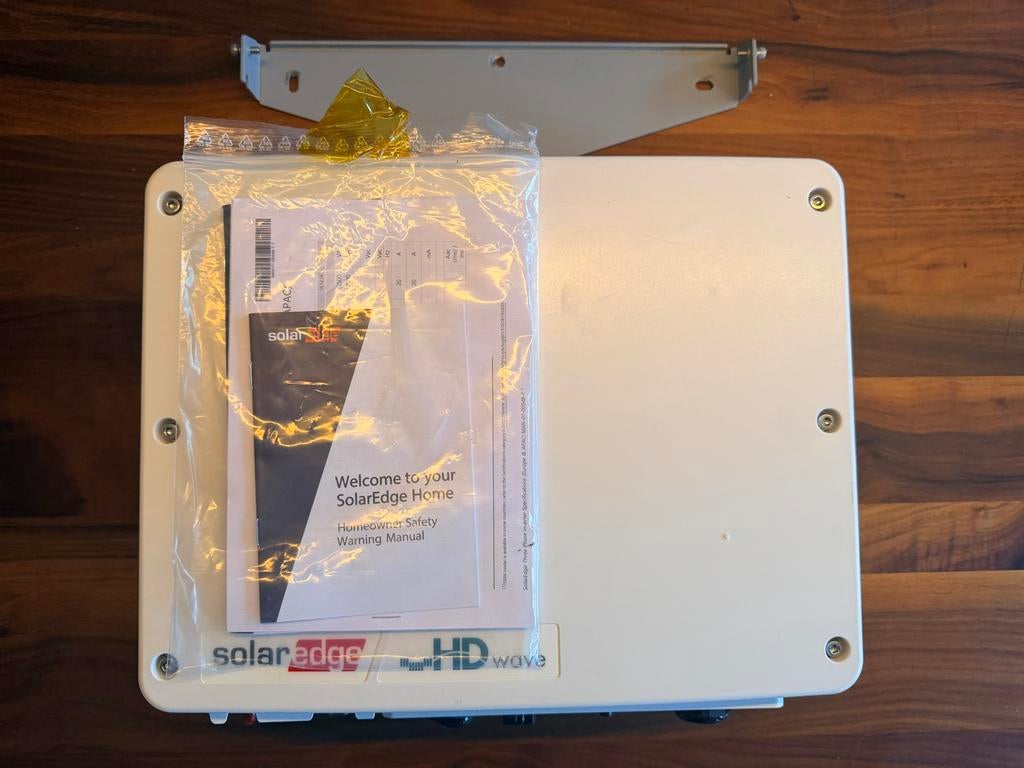 SolarEdge SE3000H omvormer - Zo goed als nieuw, Ophalen of Verzenden, Zo goed als nieuw, Overige typen