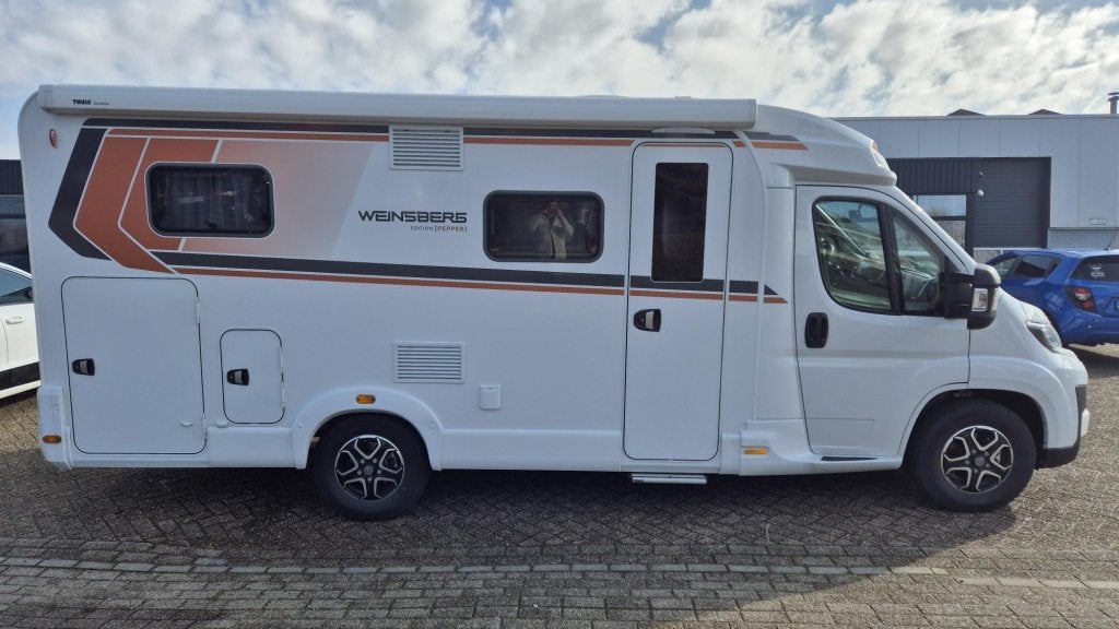 Weinsberg CaraCompact Pepper 600 MEG 8G autom. 2x airco, Caravans en Kamperen, Automaat, Ringverwarming, Fiat, Tot en met 2