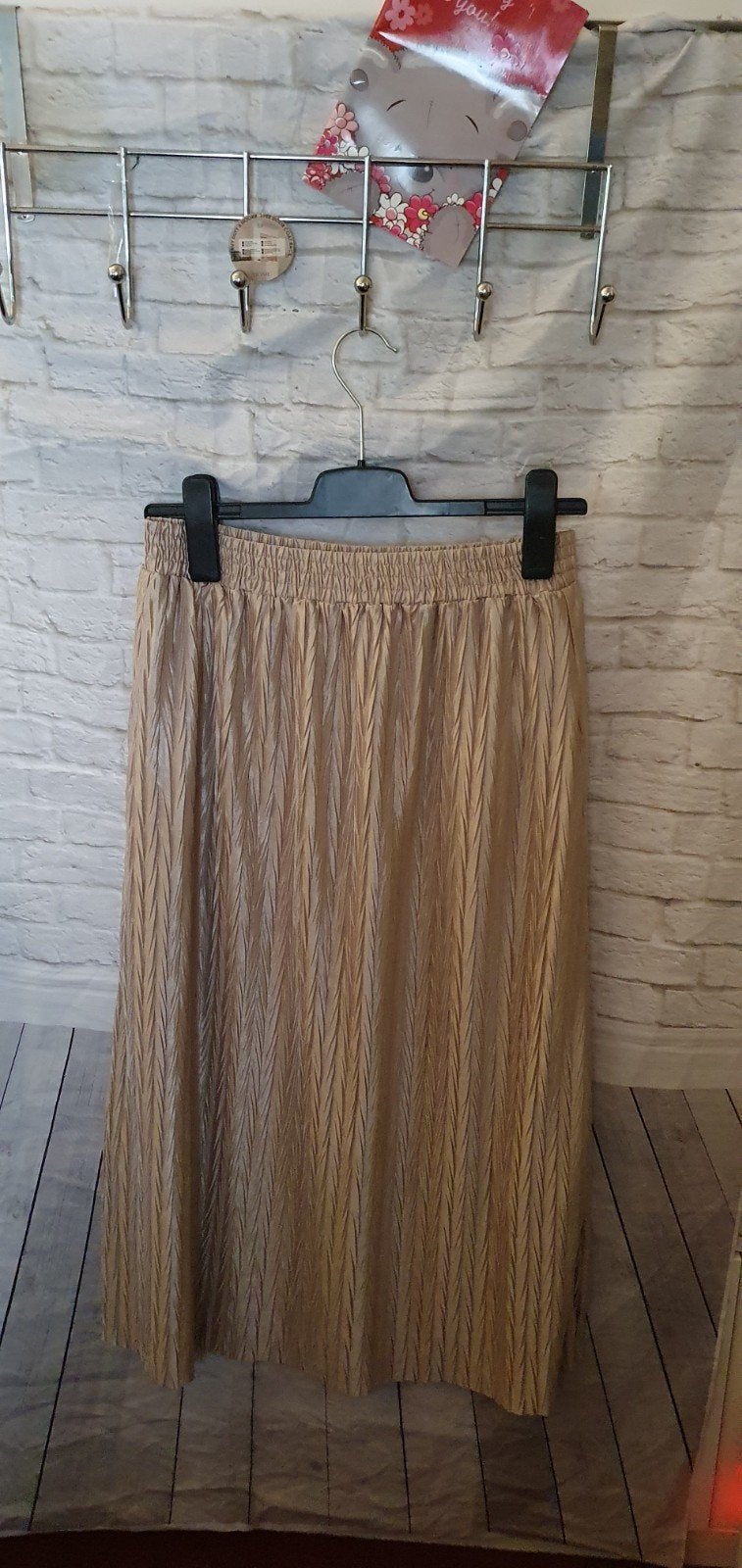 Vila plissé rok maat M nieuw, Kleding | Dames, Maat 38/40 (M), Verzenden, Beige, Vila
