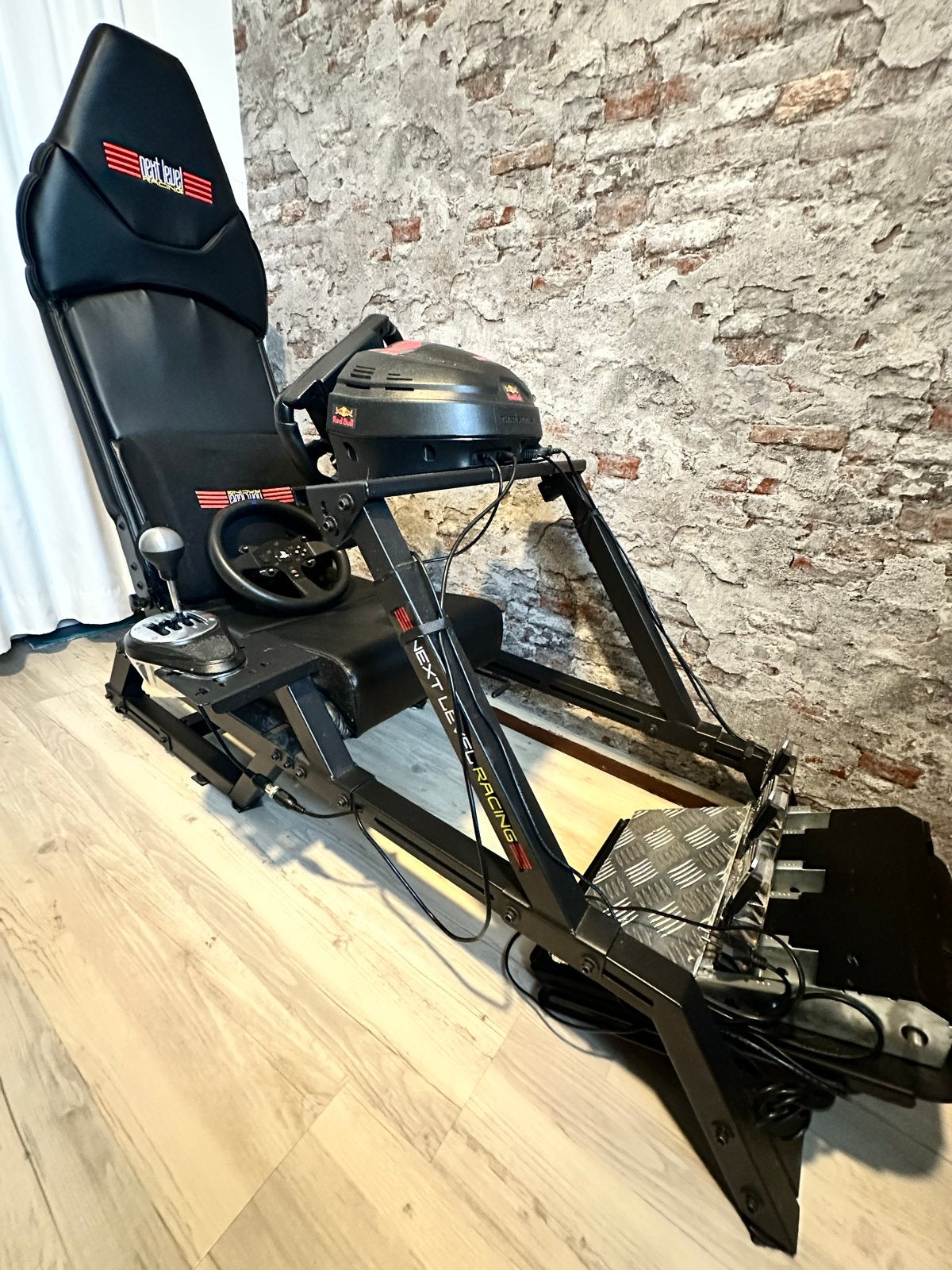 Next Level Racing F-GT Elite Cockpit + Thrustmaster, Ophalen, Overige merken, Zo goed als nieuw