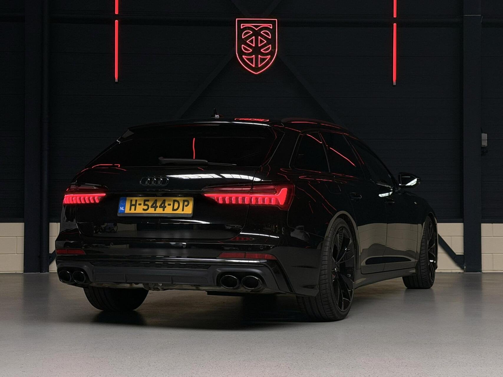 Audi A6 Avant 45 TFSI S-Line |TREK.|CAM.|MEM.|STOELVERW.|21", Auto's, Audi, Gebruikt, 4 cilinders, Zwart, A6