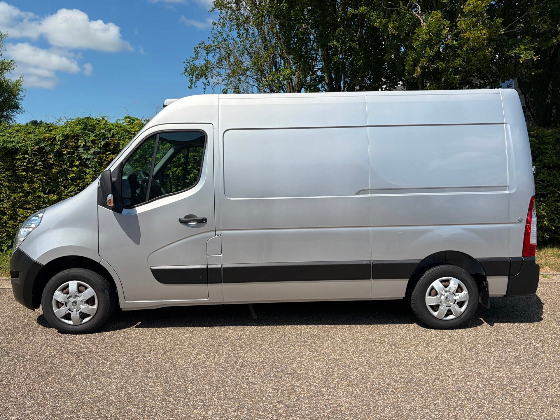 Renault MASTER T33 2.3 dCi E6 L2H2 Koelwagen CARRIER KOELING, Gebruikt, Euro 6, 4 cilinders, Renault