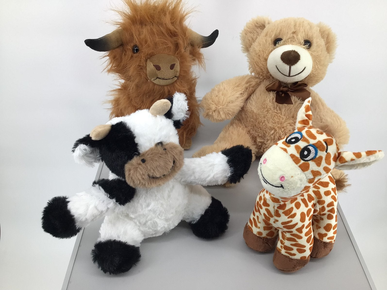 Knuffels. Nieuw. Superzachte knuffels. € 4,75., Ophalen, Nieuw, Stoffen beer, Overige merken