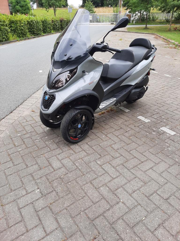 Piaggio mp3 500, Scooter, Sportuitlaat, Particulier, Automaat