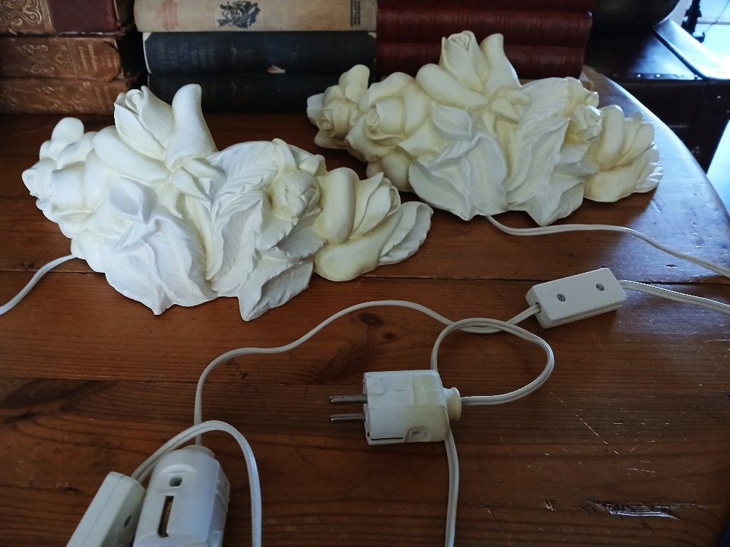 Twee wandlampen terracotta bloemen creme verkoop per 2, Ophalen of Verzenden