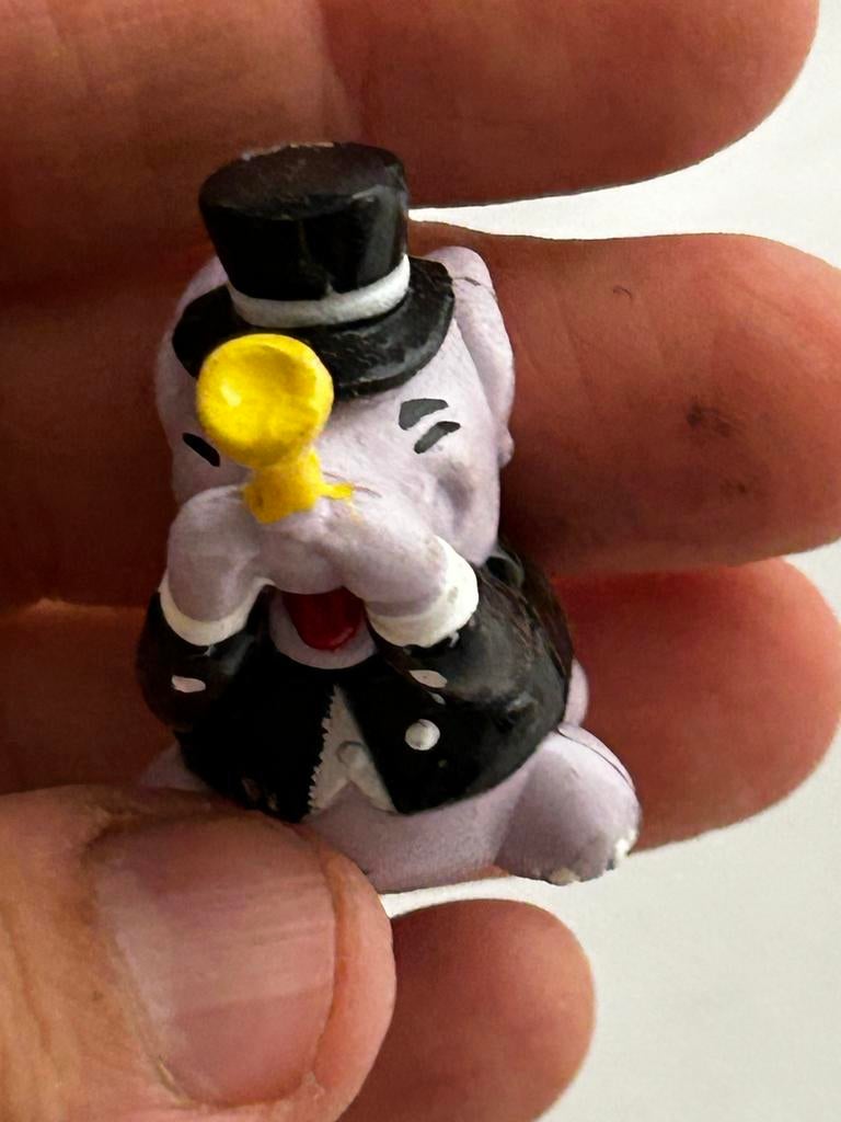 Miniatuur olifantje met hoge hoed en wandelstok, Ophalen of Verzenden, Gebruikt