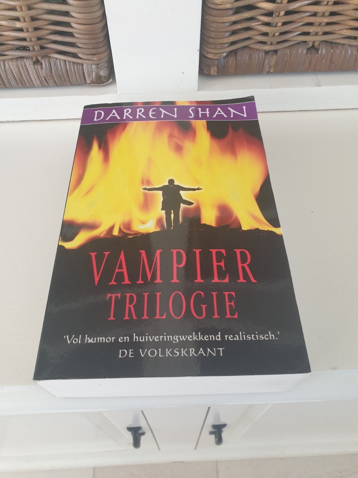 Darren Shan - Vampier Trilogie, Boeken, Ophalen of Verzenden, Gelezen
