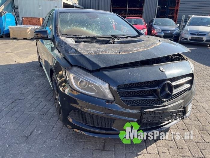 Aandrijfas links-voor van een Mercedes A-Klasse, Gebruikt, -, Ophalen of Verzenden, -