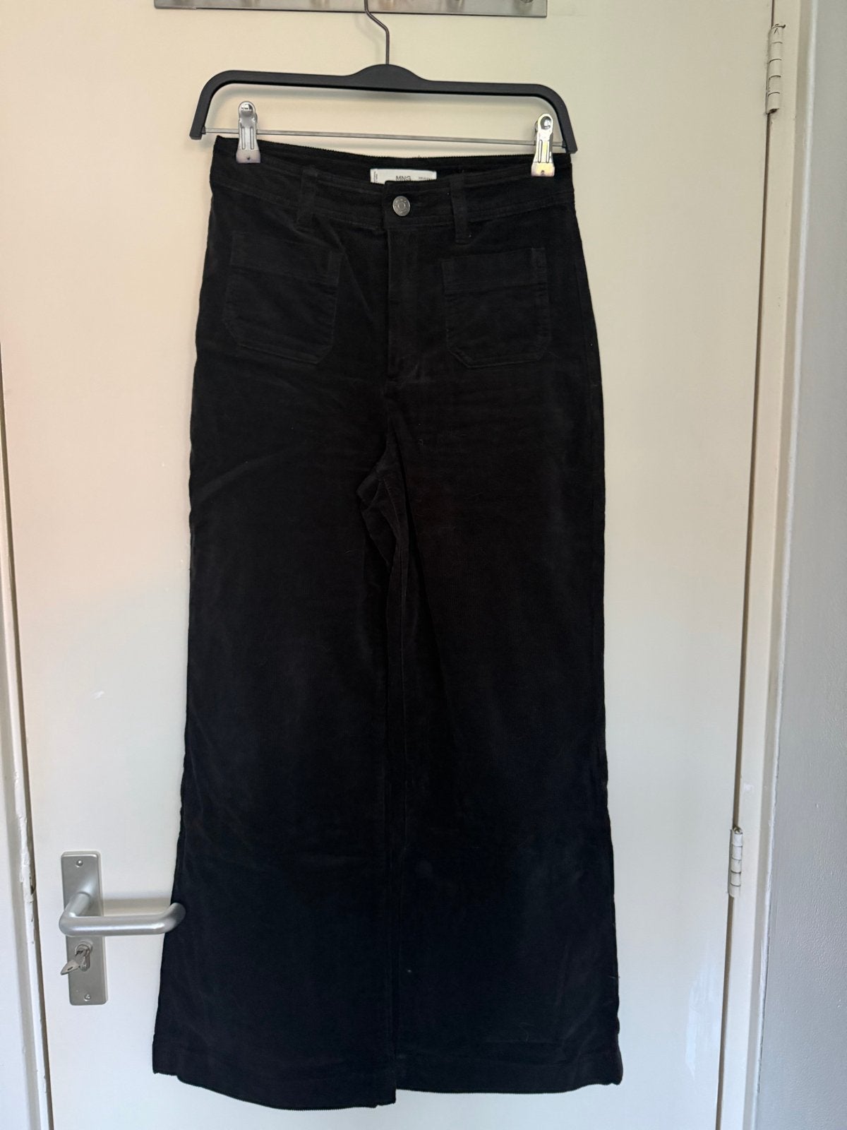 Mango corduroy culotte maat 34, Zwart, Ophalen of Verzenden, Zo goed als nieuw, Maat 34 (XS) of kleiner