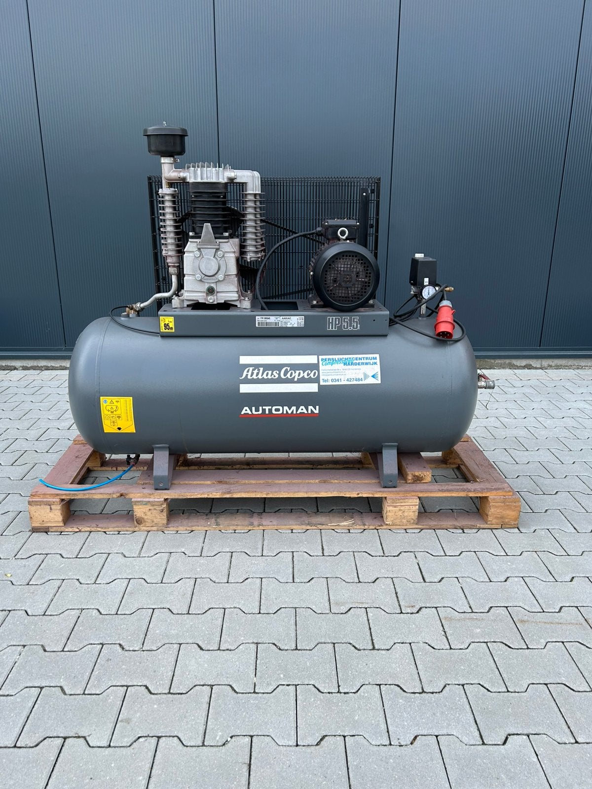 Atlas Copco  HP 5.5 Compressor – 350 Liter – 11 Bar – 400V, Ophalen, Gebruikt, 400 tot 800 liter/min, 10 bar of meer