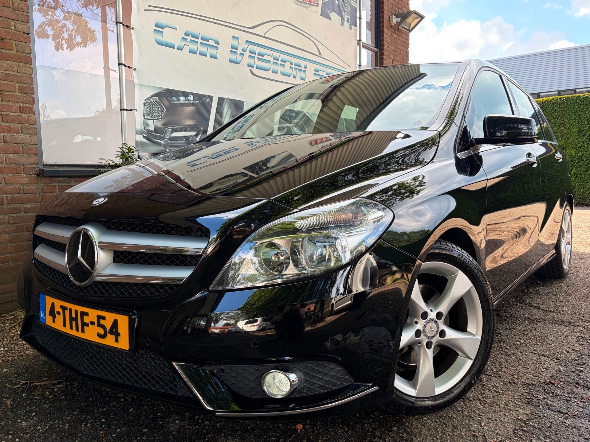 Mercedes-Benz B-klasse 180 Ambition|Trekhaak|Cruise|Airco|, Auto's, Euro 5, 1325 kg, Gebruikt, Beige