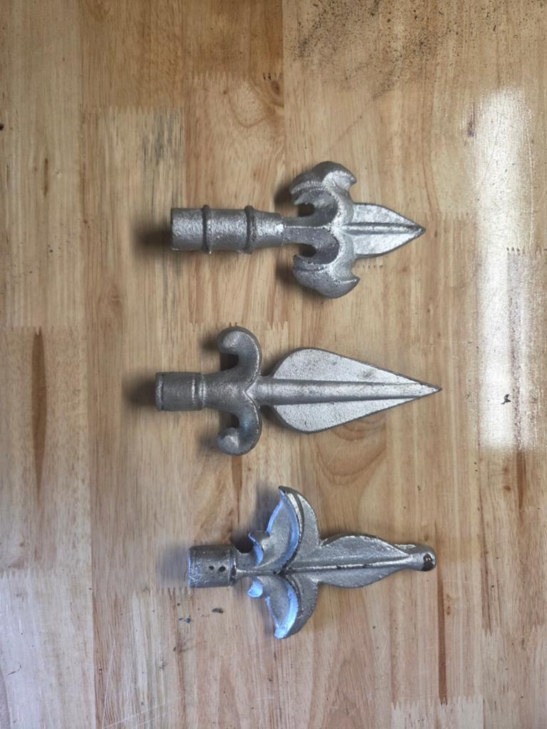 Versiering hekwerk., Tuin en Terras, Ophalen of Verzenden, IJzer, Sierhekwerk