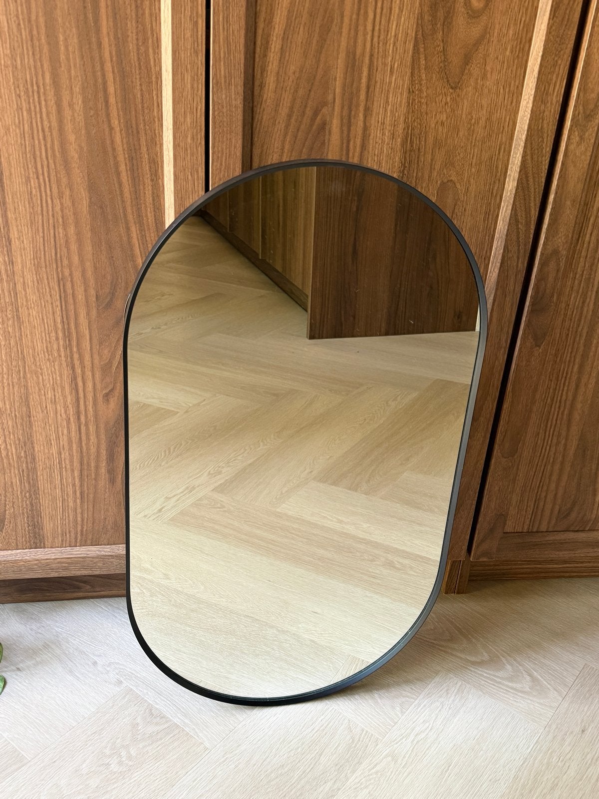 Ovale spiegel met geïntegreerde planken, Ophalen, Minder dan 50 cm, Zo goed als nieuw, Minder dan 100 cm