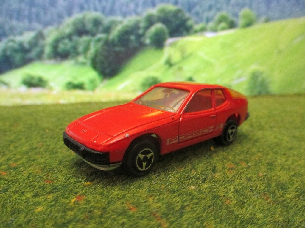 1:60 Porsche 924 Majorette 247 rood, Hobby en Vrije tijd, Modelauto's | Overige schalen, Ophalen of Verzenden, Gebruikt, Auto