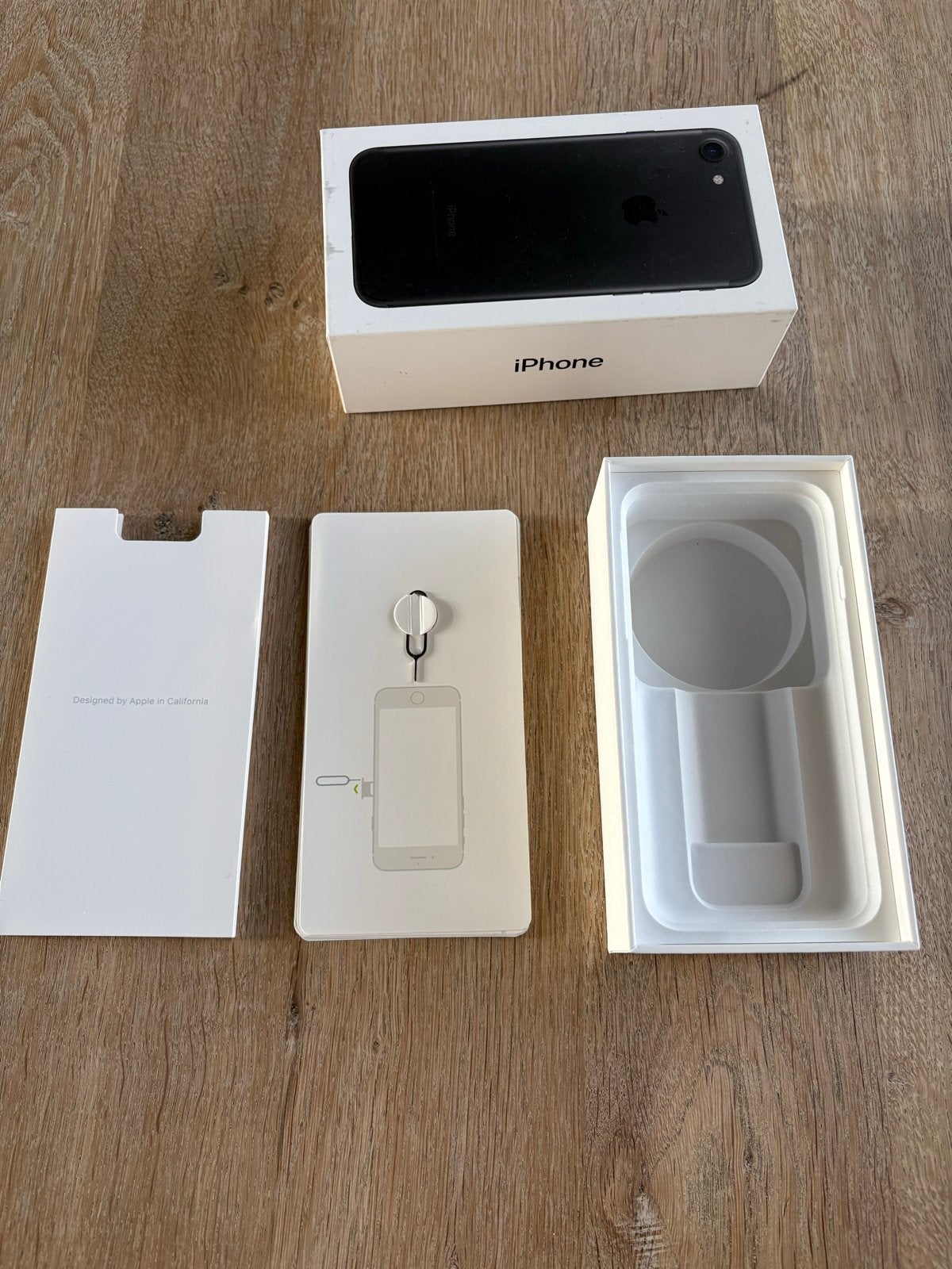 iPhone 7 32 GB - Goed werkend met gebruikerssporen, Telecommunicatie, Gebruikt, 32 GB, Ophalen of Verzenden, Zonder simlock