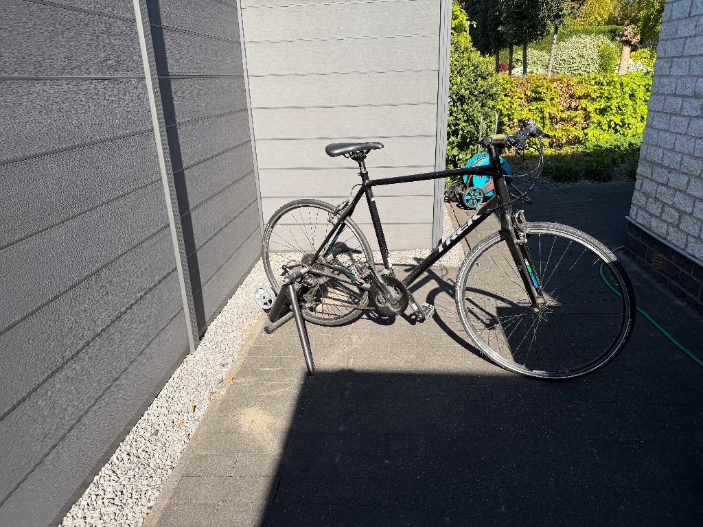 Trek herenfiets met cycle ops standaard, Fietsen en Brommers, Fietsen | Dames | Damesfietsen, Velgrem, Versnellingen, 56 cm of meer