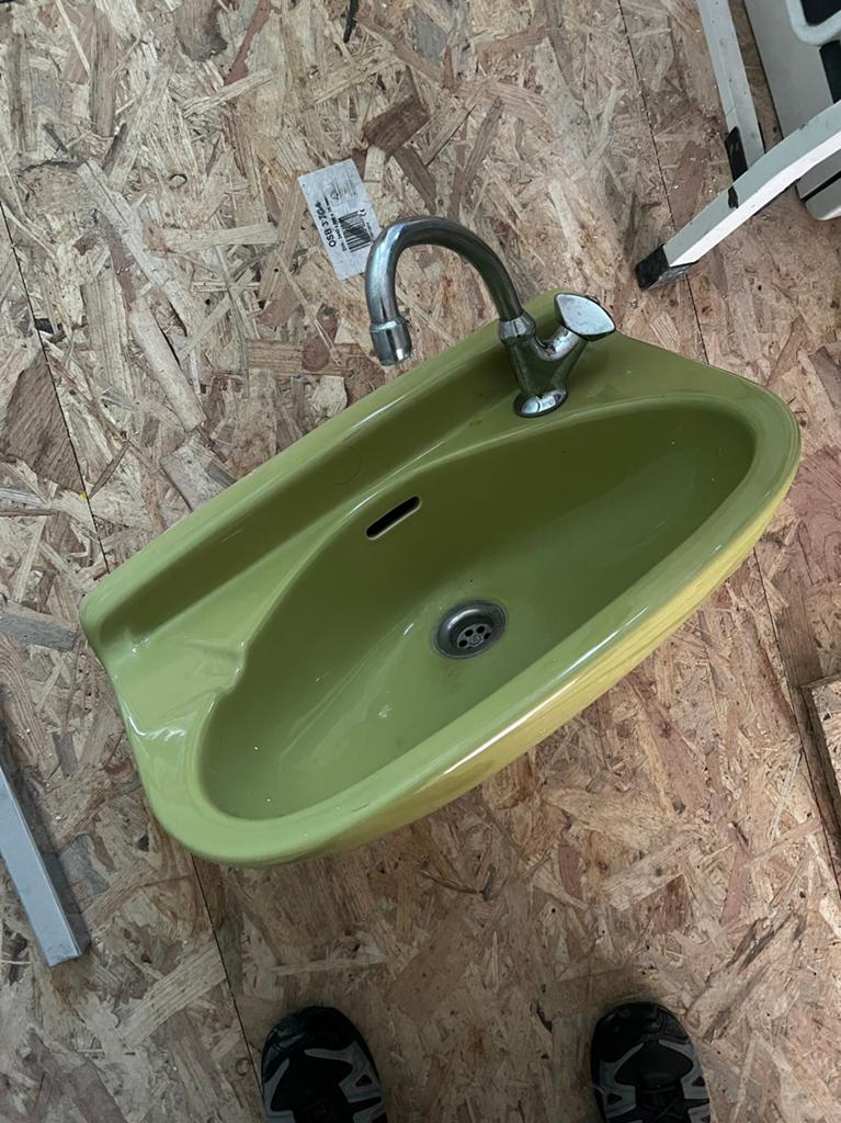 Retro groene Sphinx wasbak, Ophalen, Wastafel