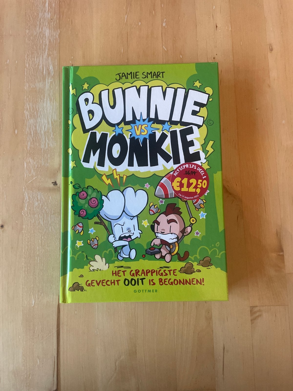 Bunnie vs Monkie: Het grappigste gevecht ooit is begonnen!, Verzenden, Zo goed als nieuw, Fictie