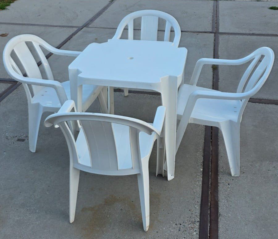 Partijj terrassets / bistrosets 10 stuks  evt met kussentjes, Tuin en Terras, Tuinstoelen, Ophalen, Gebruikt, Kunststof, Stapelbaar