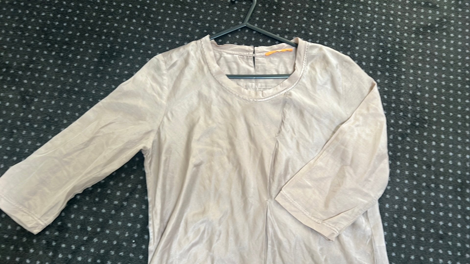 BOSS Zijden top - Maat 38 (M) bruin taupe beige ALS NIEUW, Ophalen of Verzenden, Zo goed als nieuw, Maat 38/40 (M), Beige