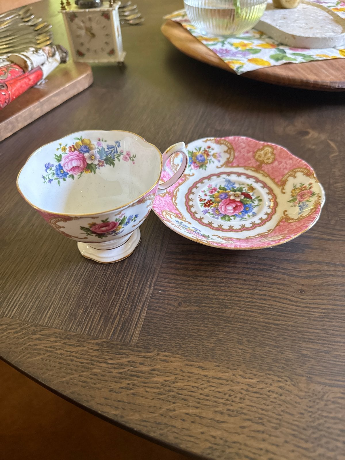 Royal Albert Lady Carlyle Theekop en Schotel, Ophalen