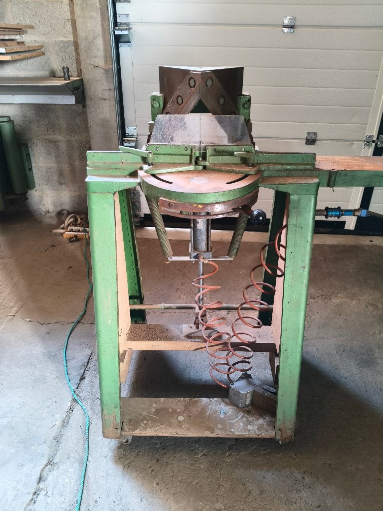verstek stamper, Doe-het-zelf en Verbouw, Gereedschap | Overige machines, Ophalen of Verzenden, Gebruikt