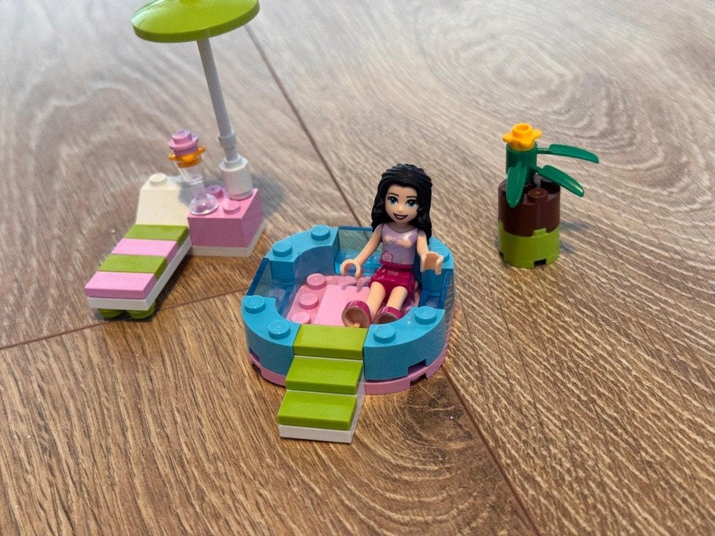 LEGO Friends 3931 – Emma’s Splash Pool, Lego, Friends, Ophalen of Verzenden, Zo goed als nieuw