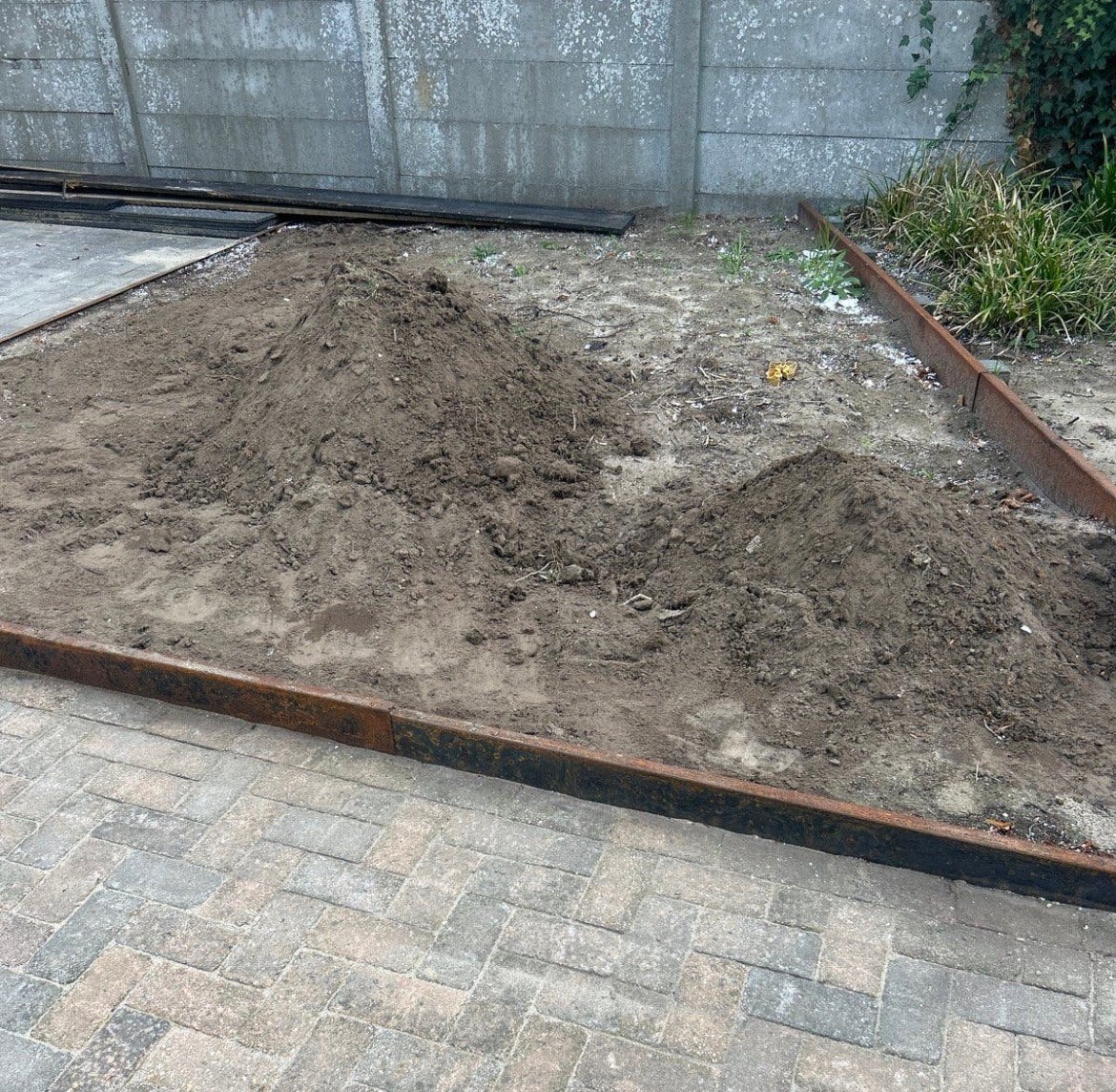 Gratis af te halen zwarte grond, Ophalen, Gebruikt, Overige typen
