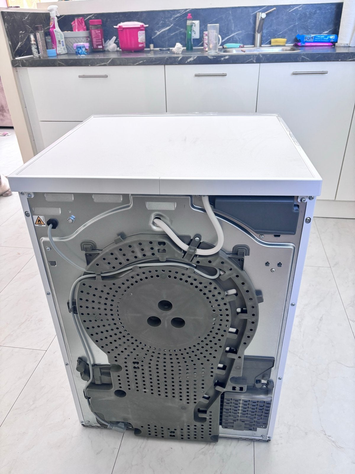 Foto 4 van Nieuwe AEG TR86CBC87 AbsoluteCare Warmtepompdroger 450 e !