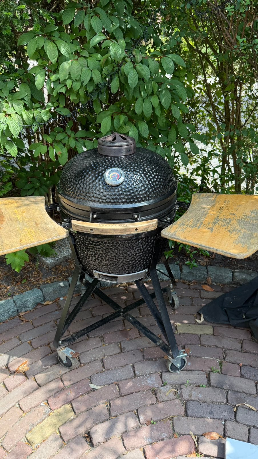 Kamado urban chef medium, Tuin en Terras, Houtskoolbarbecues, Zo goed als nieuw, Ophalen