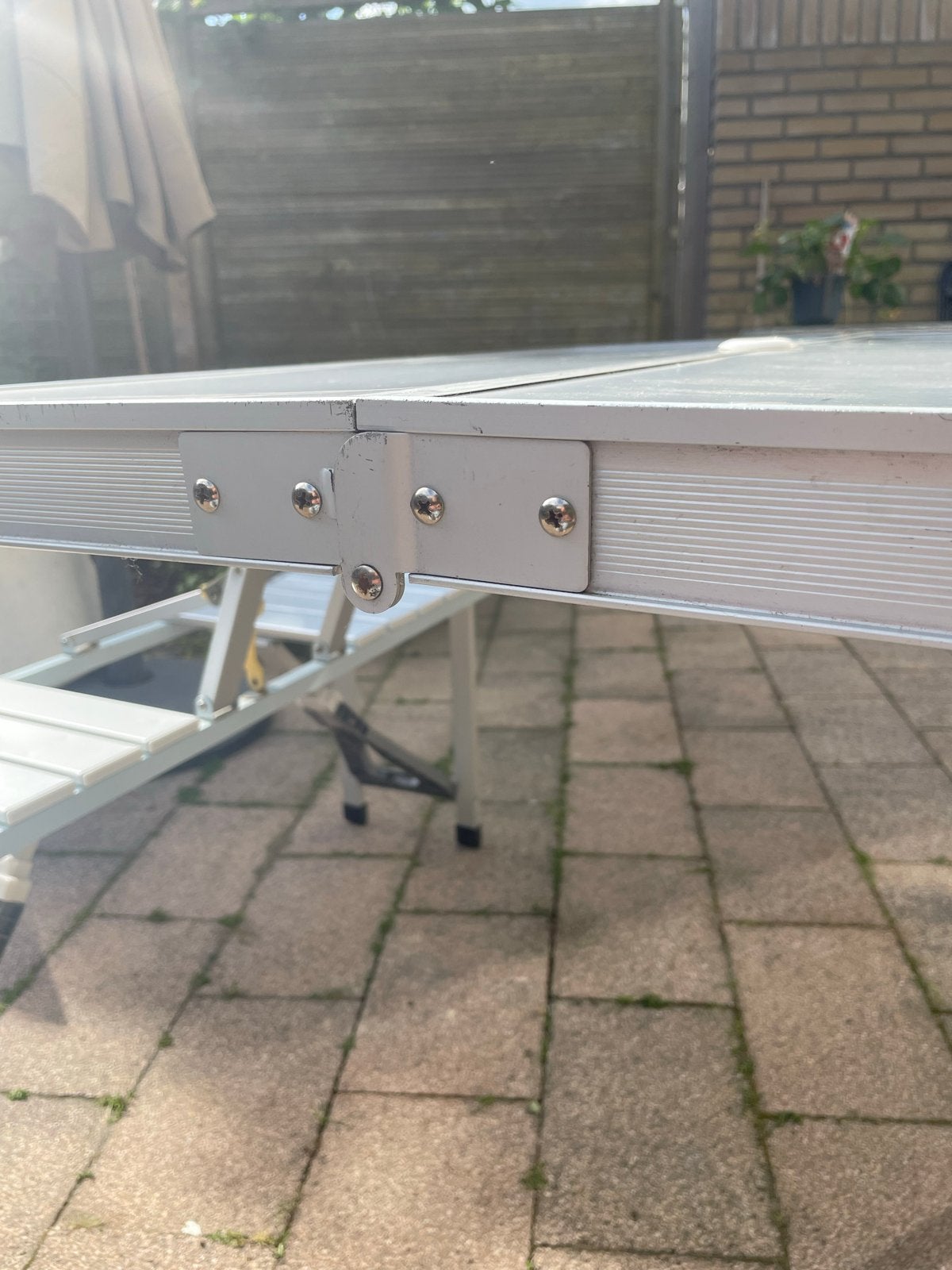 BO-CAMP Campingtafel met bankjes - Inklapbaar, Ophalen, Gebruikt, Campingmeubel-accessoire