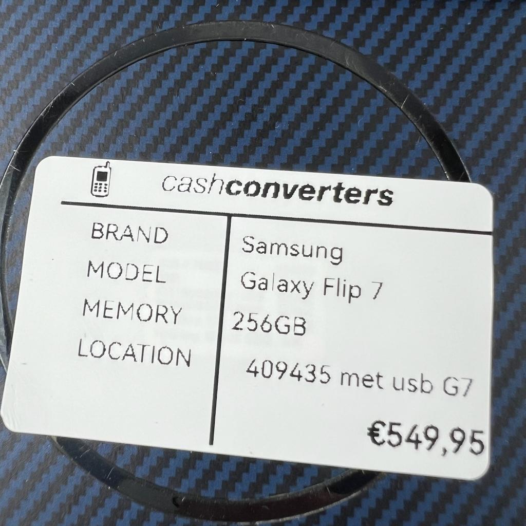 Samsung Galaxy Z Flip 7 | 256GB | hoes en lader | 409435, Telecommunicatie, Mobiele telefoons | Samsung, Gebruikt, Zwart, Touchscreen