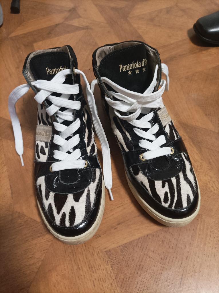 Pantofola d'oro vacht hoge leren sneakers maat 39, Overige kleuren, Ophalen of Verzenden, Sneakers of Gympen, Zo goed als nieuw