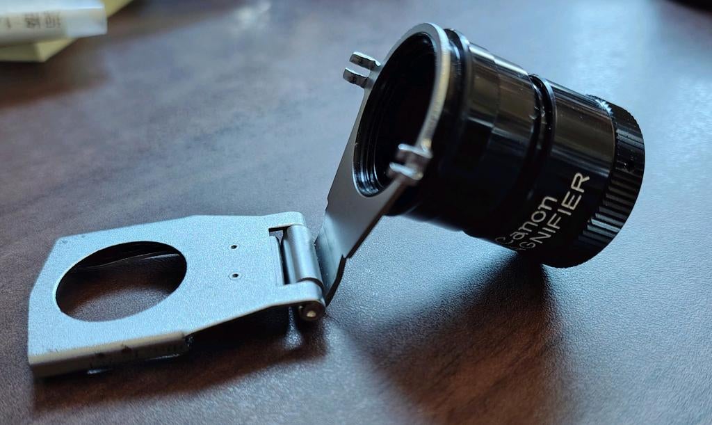 Canon magnifier voor camera zoeker., Ophalen of Verzenden, Canon, Geen optische zoom