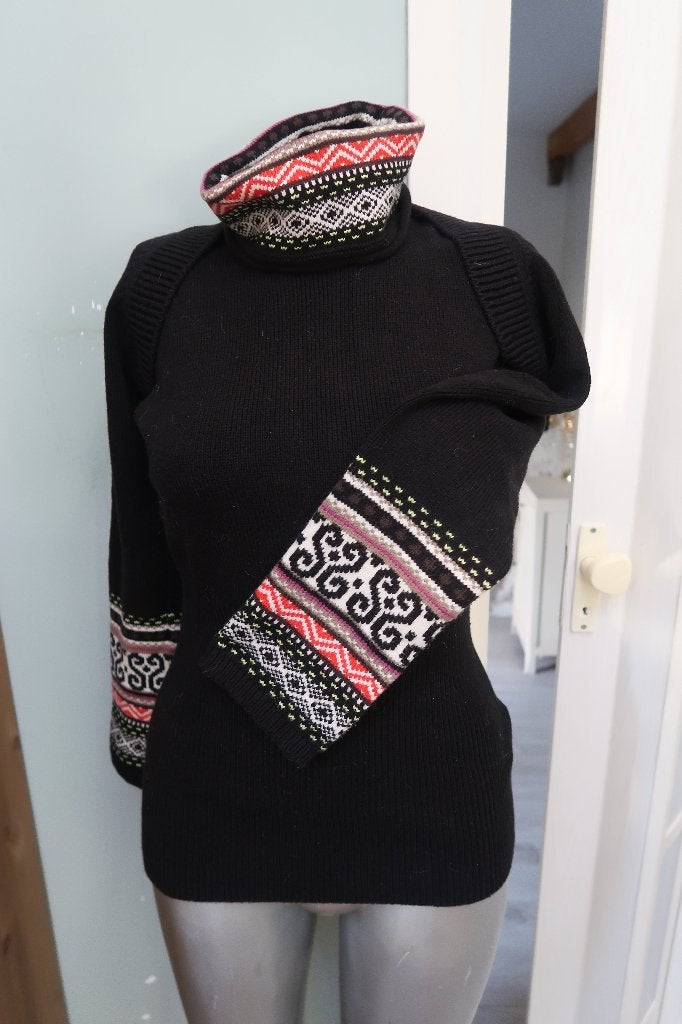 Marccain Sport trui en bolero zwart met rood wit, Maat 38/40 (M), Zwart, Ophalen of Verzenden, Zo goed als nieuw