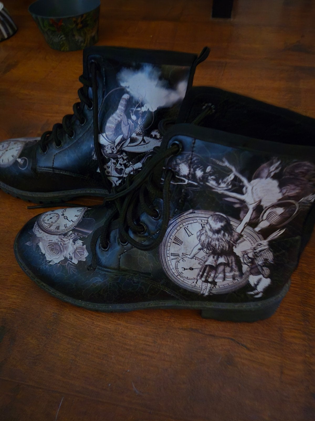 Nieuwe Alice in Wonderland laarzen maat 38, Zwart, Lage of Enkellaarzen, Nieuw, Ophalen of Verzenden