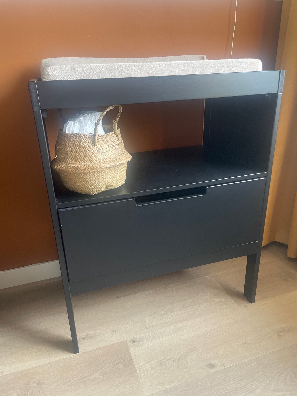 Europe Baby Ralph commode/ Luiertafel - Mat Zwart, Ophalen, Zo goed als nieuw, 75 tot 100 cm, Minder dan 50 cm