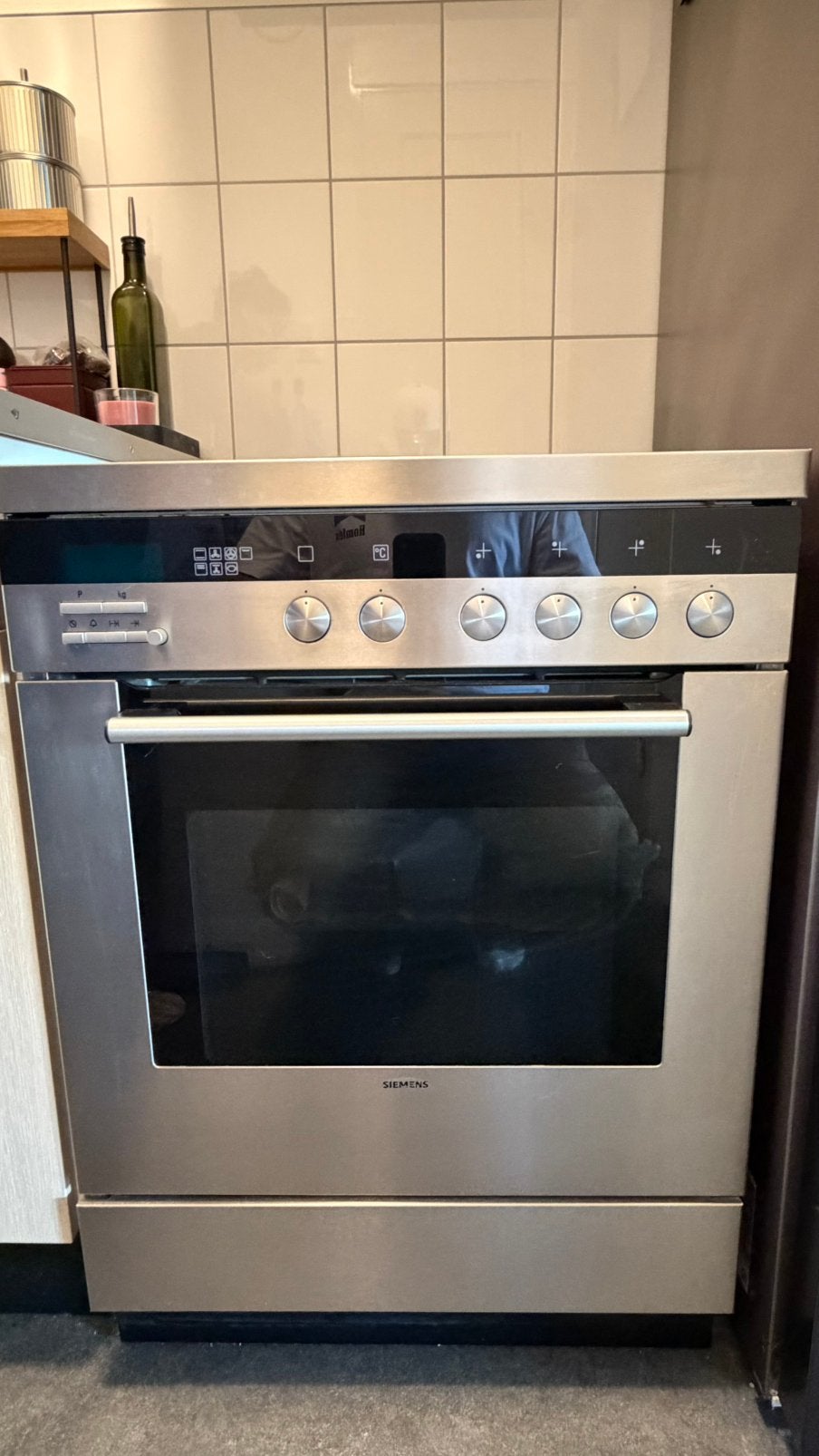 Siemens keramisch fornuis – Krachtige oven (3 fasen), Witgoed en Apparatuur, Ophalen, Keramisch, 4 kookzones, Zo goed als nieuw